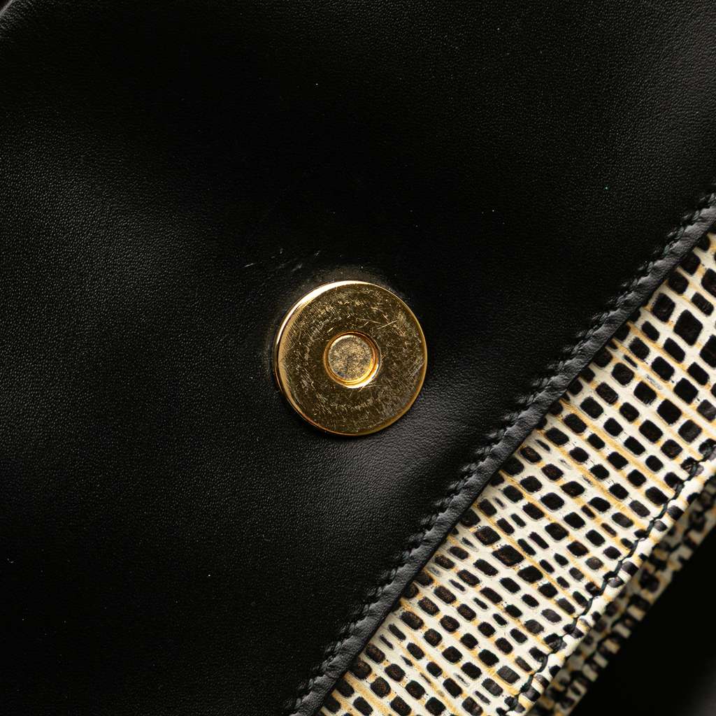Salvatore Ferragamo Leather Gancini Shoulder Bag - Detail 2