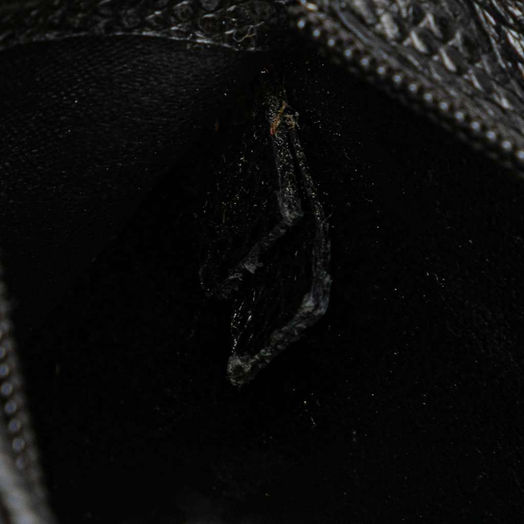 Salvatore Ferragamo Embossed Lizard Leather Vara Bow Pouch - Detail 1