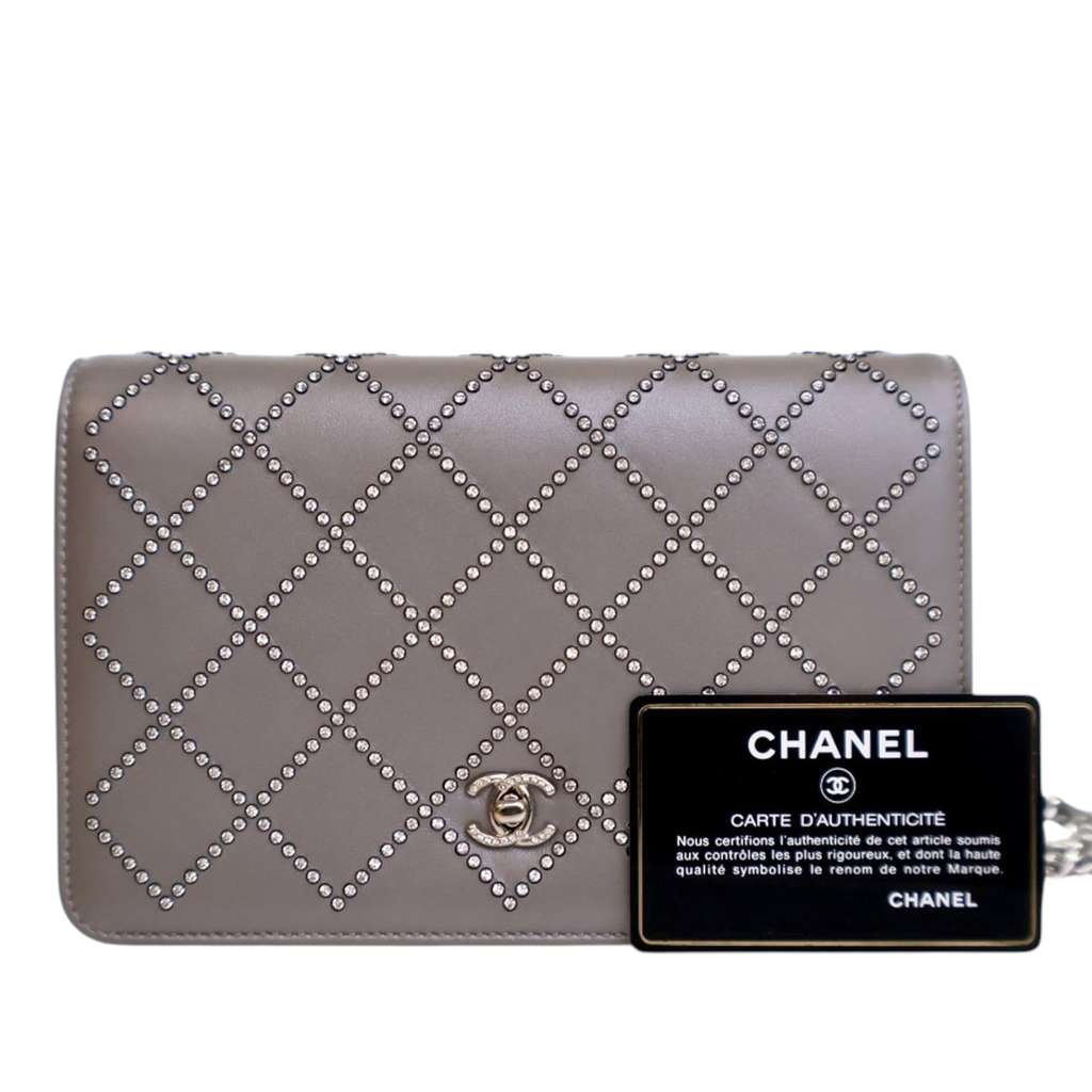 Chanel CC Studded Calfskin Crystal Wallet On Chain - Image 14