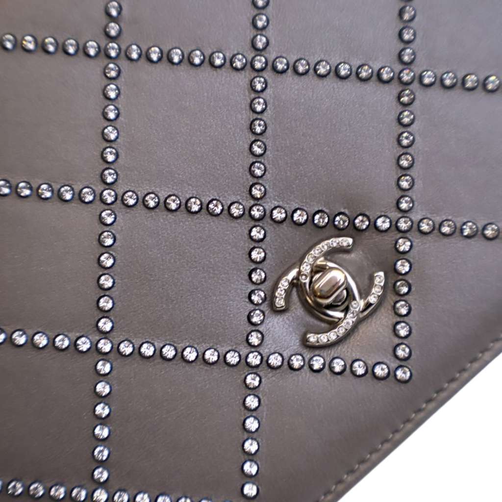 Chanel CC Studded Calfskin Crystal Wallet On Chain - Detail 2