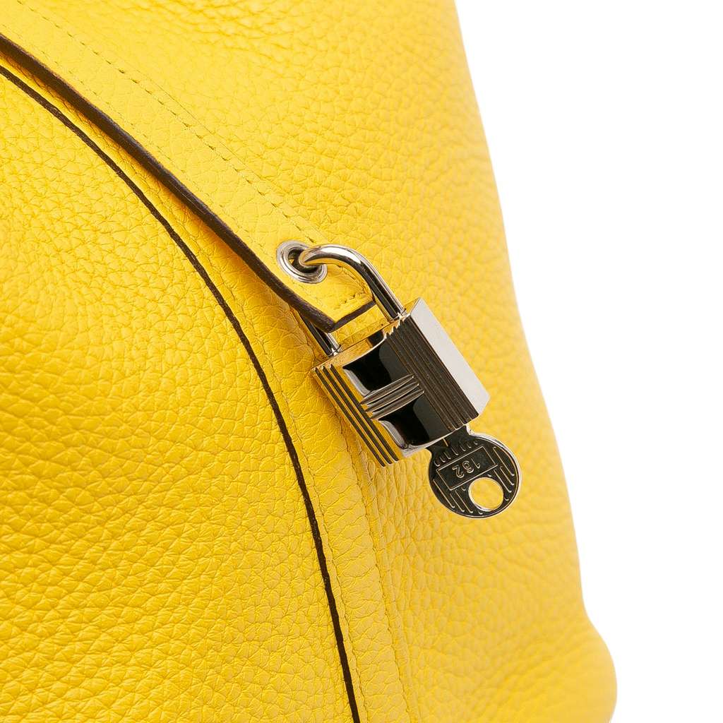 Hermès Clemence Picotin Lock 22 - Image 11