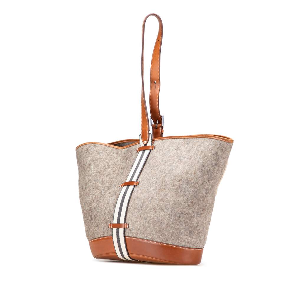 Hermès Felt Camails Bucket Bag - 2