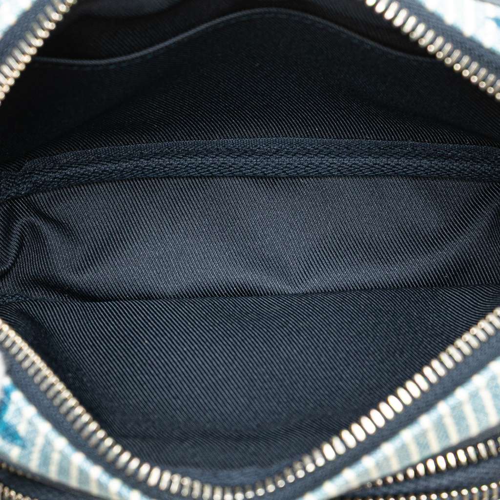 Louis Vuitton Monogram Denim Watercolor Hickory Stripes Outdoor Pouch - 4