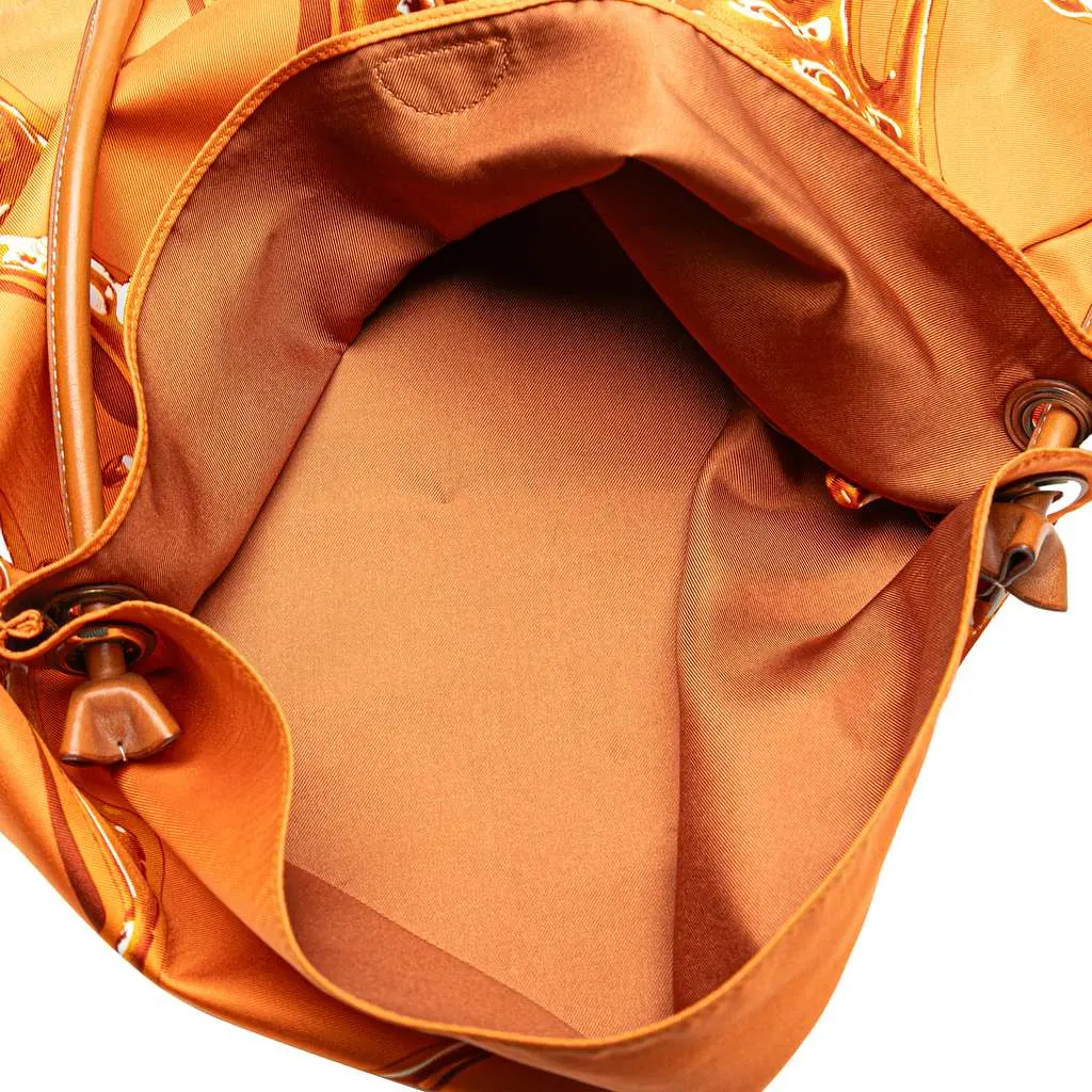 Hermès Vif Argent Silky City 38 Orange Silk Good - Model View
