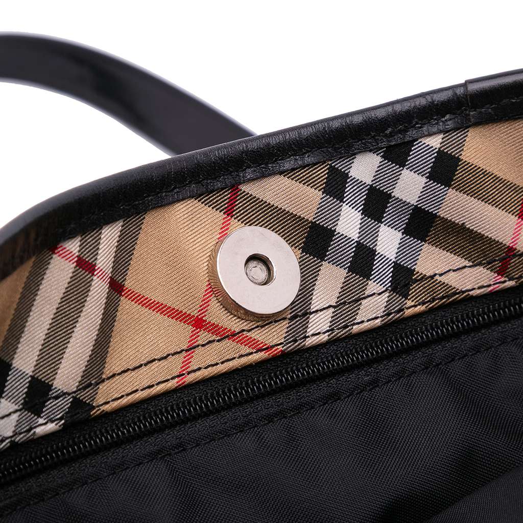 Burberry Nova Check Trimmed Nylon Tote - Detail 2