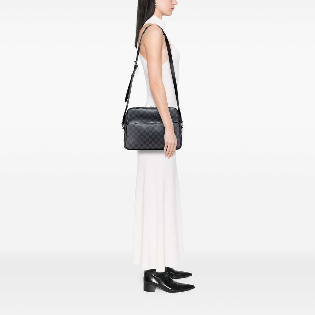 Louis Vuitton Damier Graphite Sac Leoh - Image 12