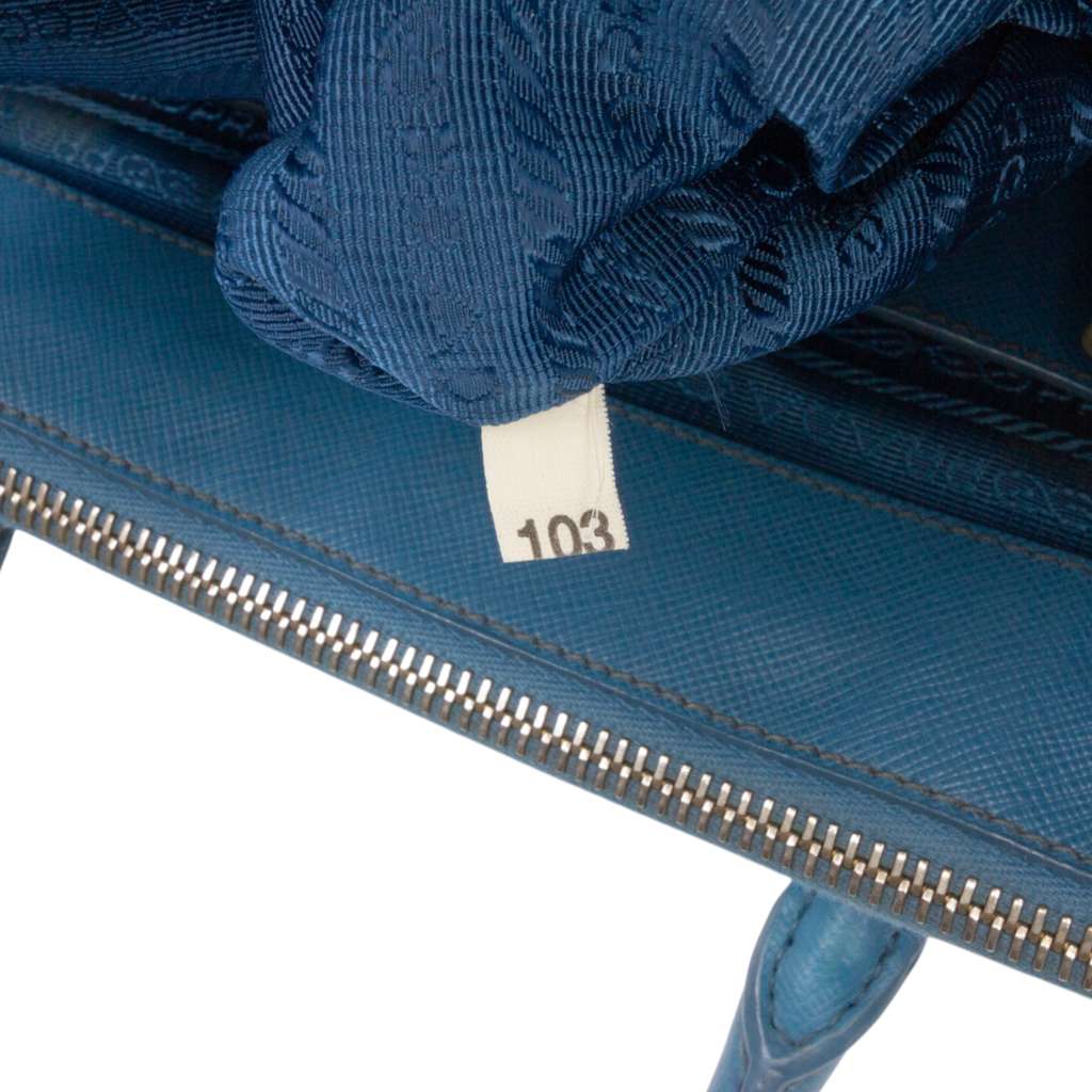 Prada Small Saffiano Lux Galleria Double Zip Satchel - Detail 1
