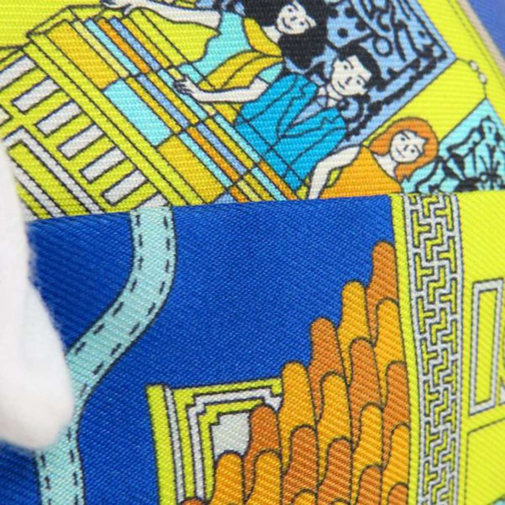 Hermès La Maison des Carres Silk Twilly Scarf - Detail 2