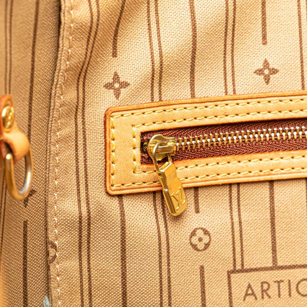 Louis Vuitton Monogram Neverfull MM - Image 11