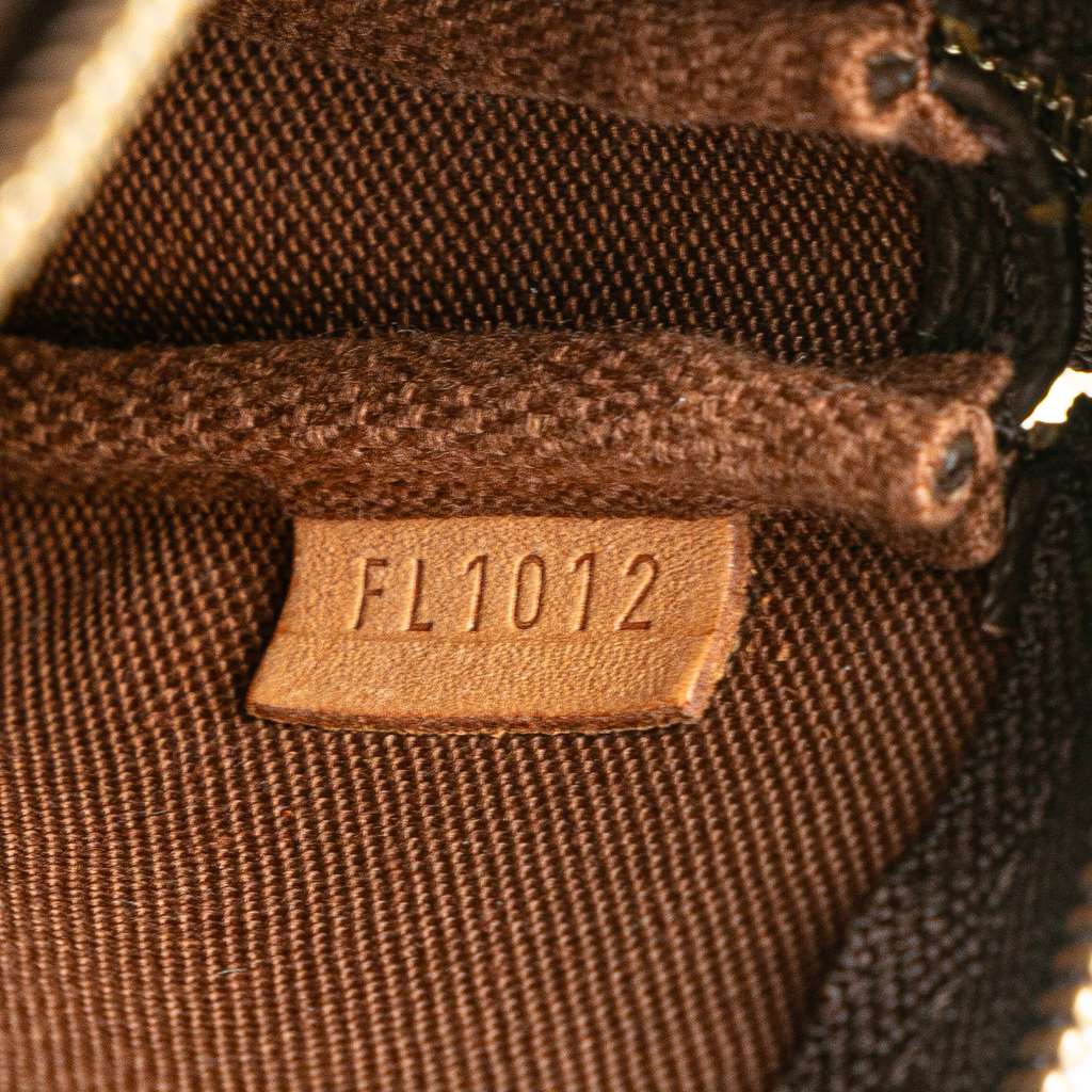 Louis Vuitton Monogram Mini Pochette Accessoires - Detail 1