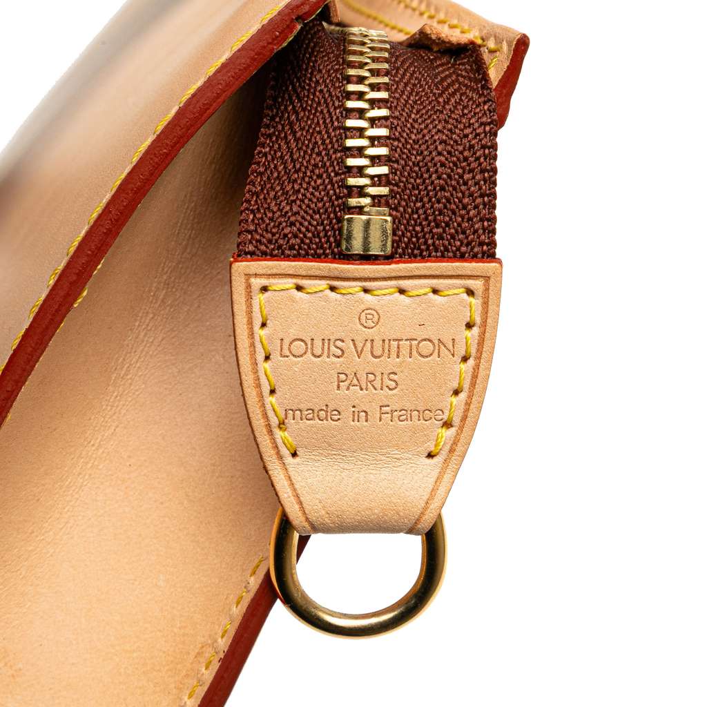 Louis Vuitton Nomade Petit Bucket - Detail 2