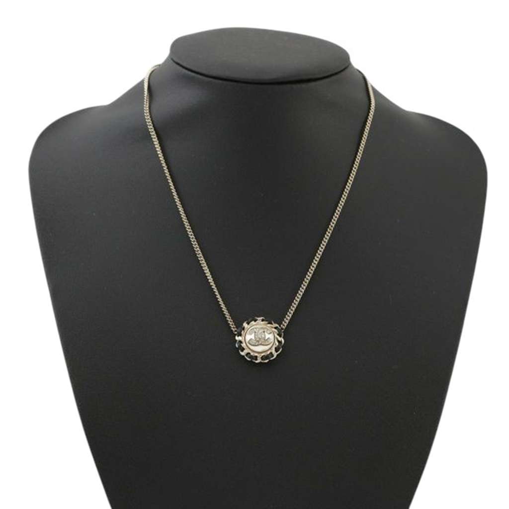 Chanel Gold Plated Faux Pearl CC Rhinestone Pendant Necklace - Image 10
