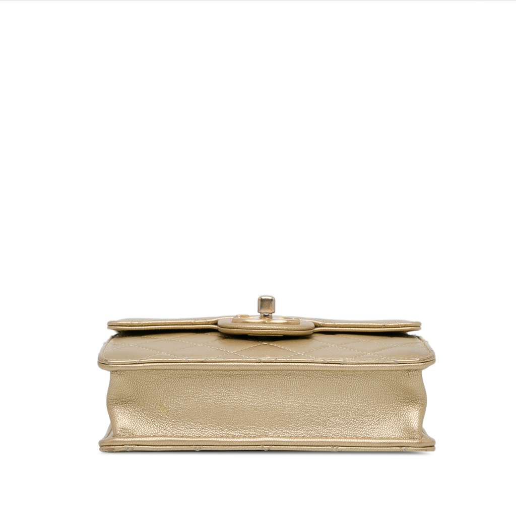 Chanel Small Lambskin Chic Pearls Flap - 4