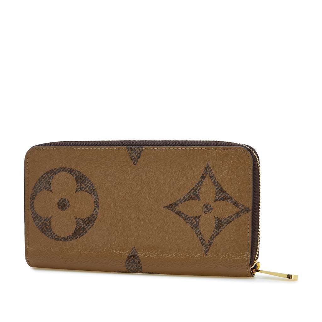 Louis Vuitton Monogram Giant Reverse Zippy Wallet - Back view