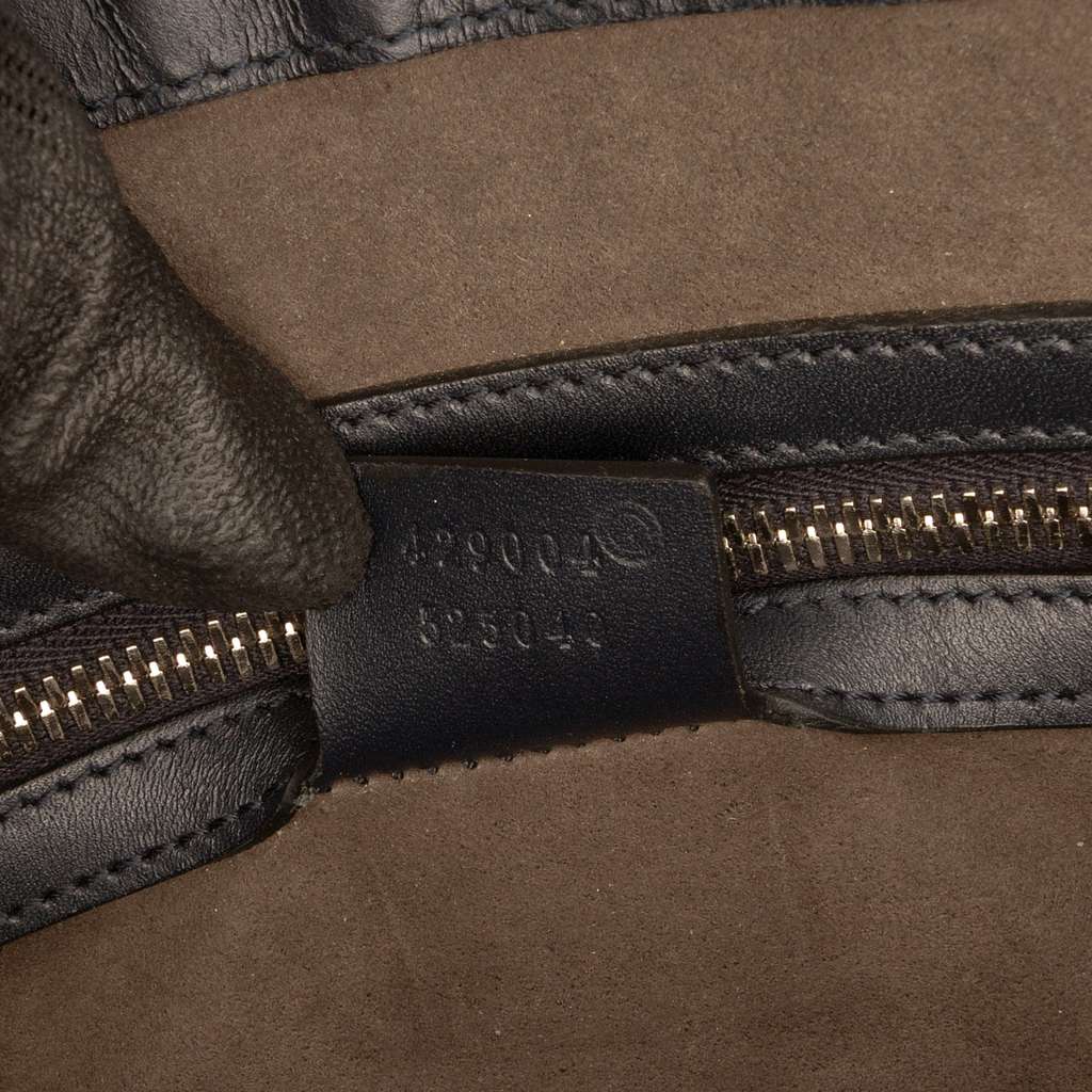 Gucci GG Supreme Blooms Messenger Bag - Side view