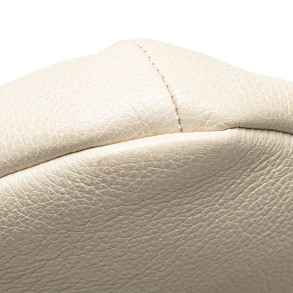 Gucci Leather Logo Belt Bag - Image 11