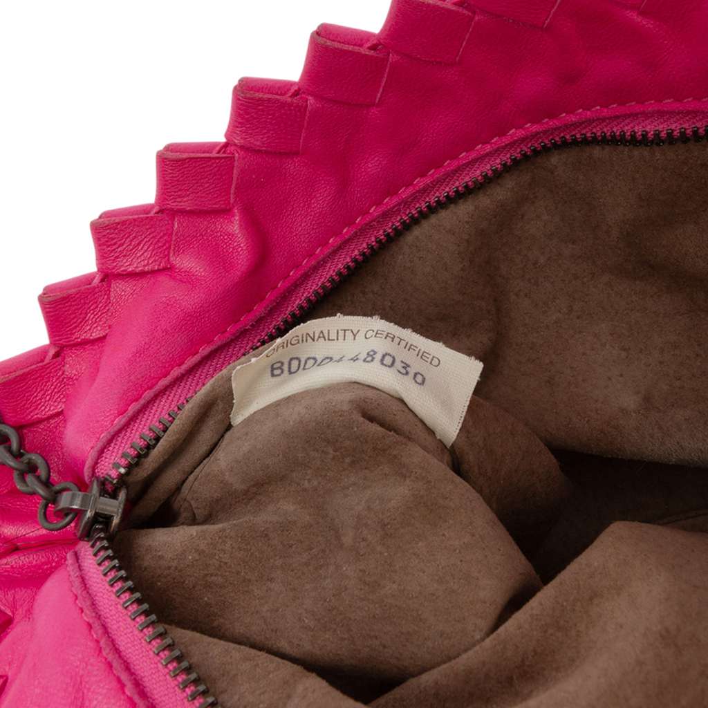 Bottega Veneta Intrecciato Trimmed Bicolor Nappa Clutch - Side view