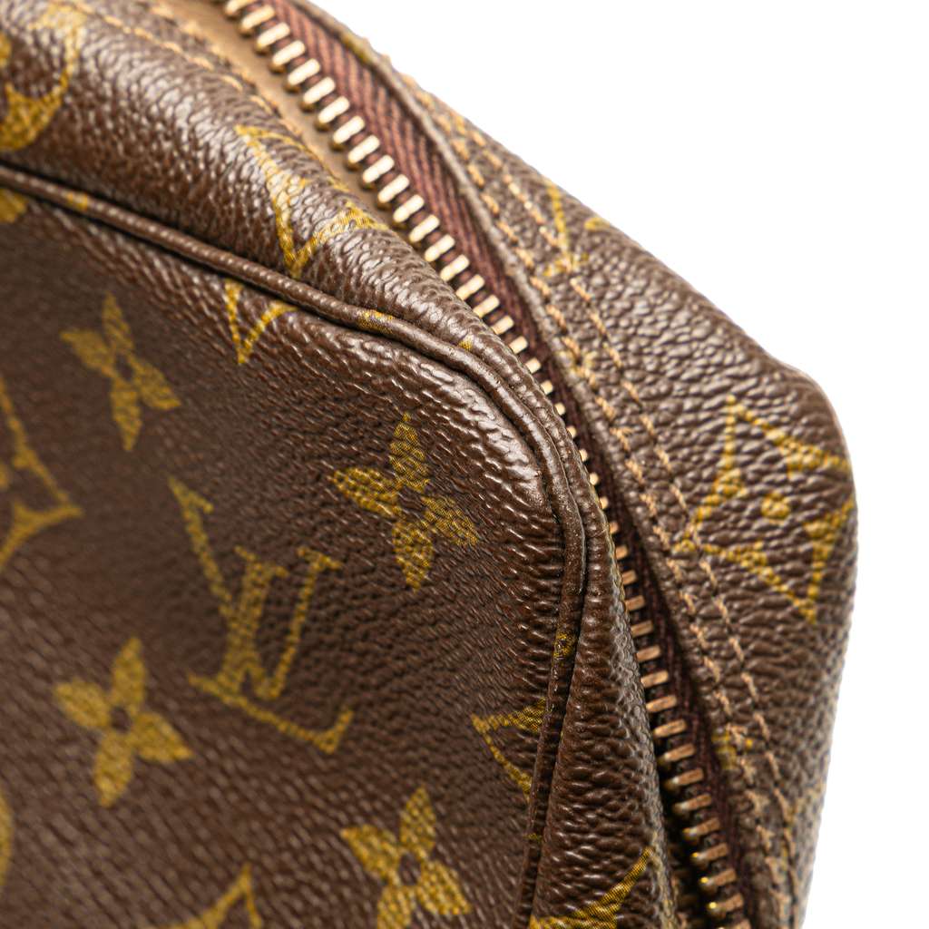 Louis Vuitton Monogram Trousse Toilette 23 - Detail 2