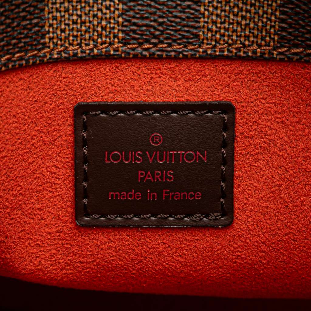 Louis Vuitton Damier Ebene Aubagne - Side view