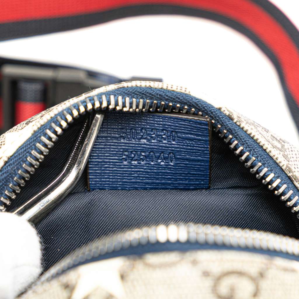 Gucci GG Supreme Kids Stars Belt Bag - Detail 1