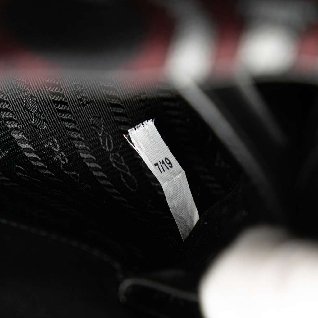 Prada Jacquard Knit Cleo Shoulder Bag - Detail 1