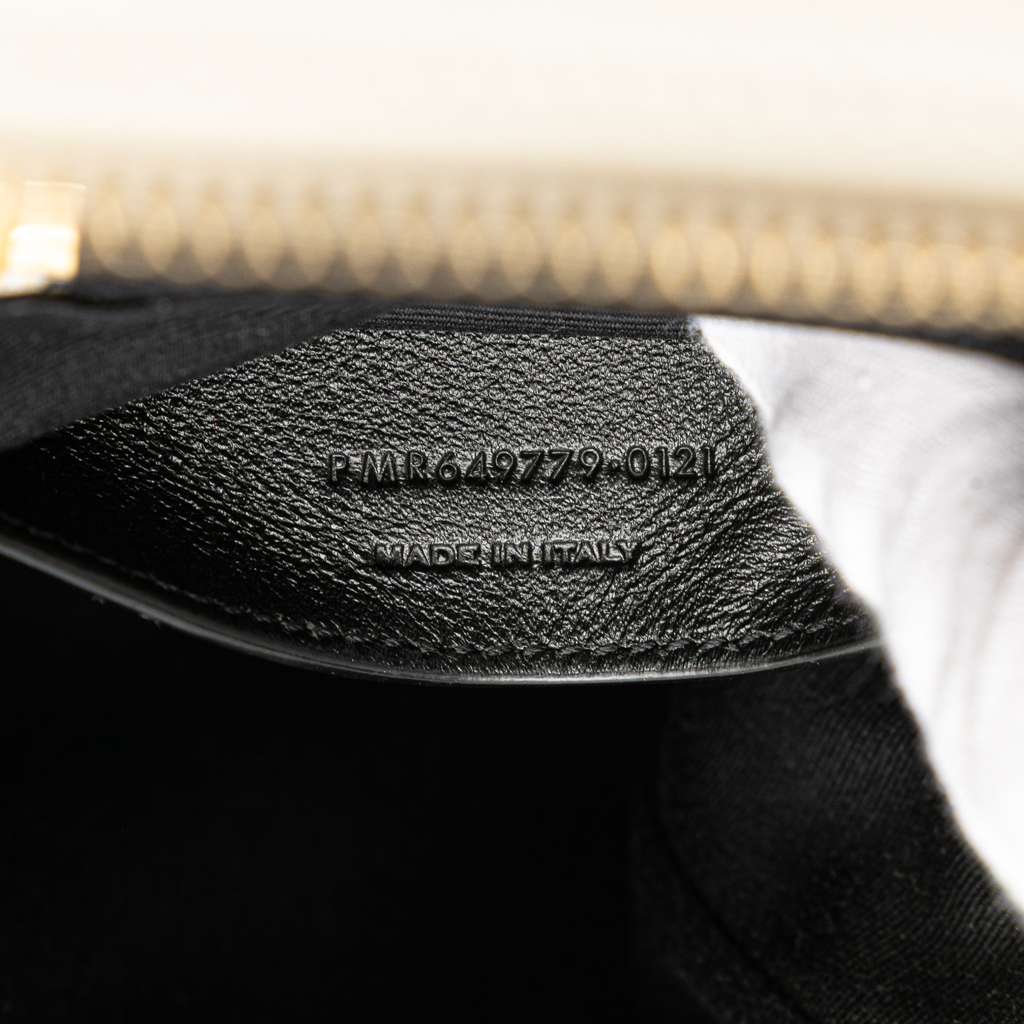 Saint Laurent Grain de Poudre Quilted 80's Vanity Bag - Detail 1