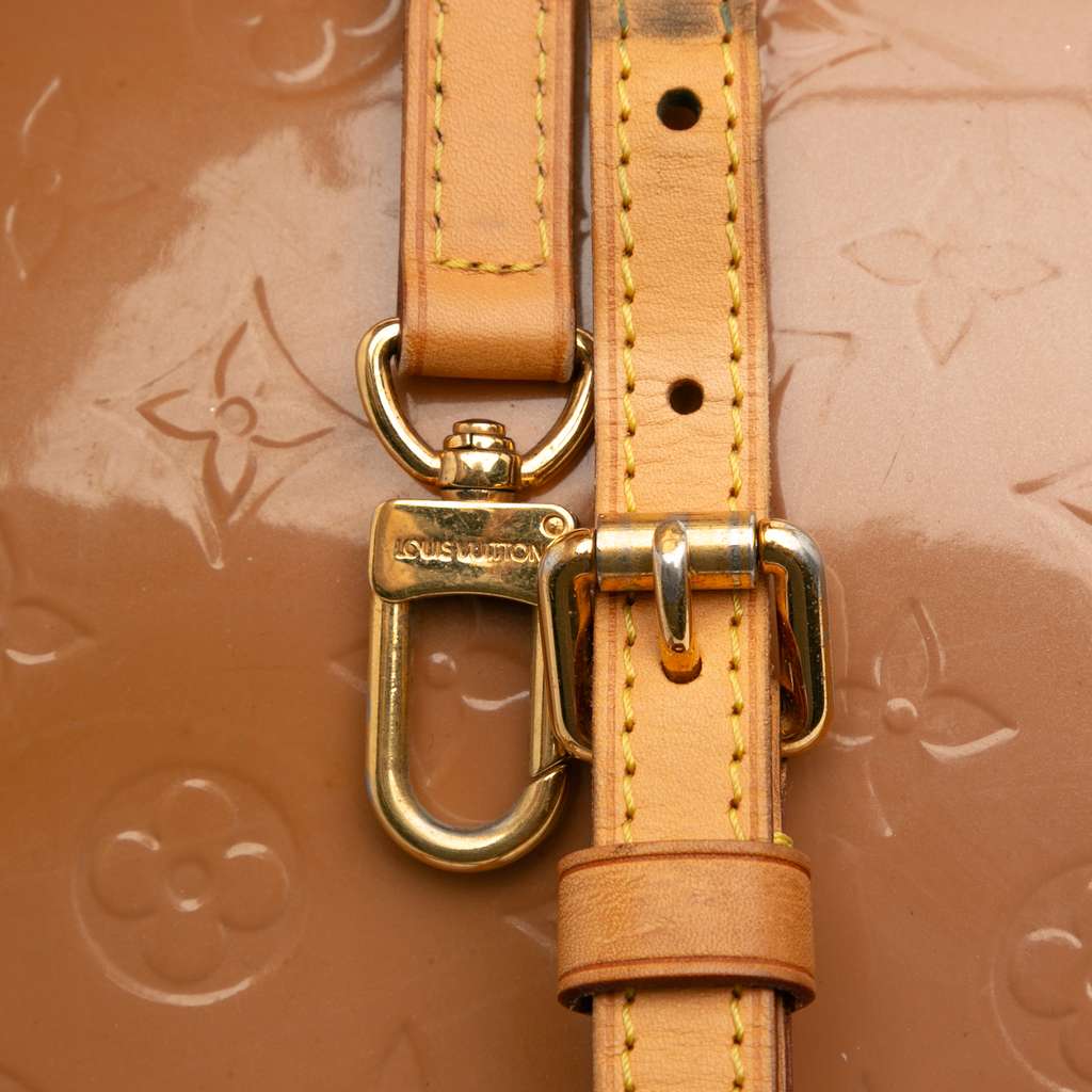 Louis Vuitton Monogram Vernis Brea MM - Image 12