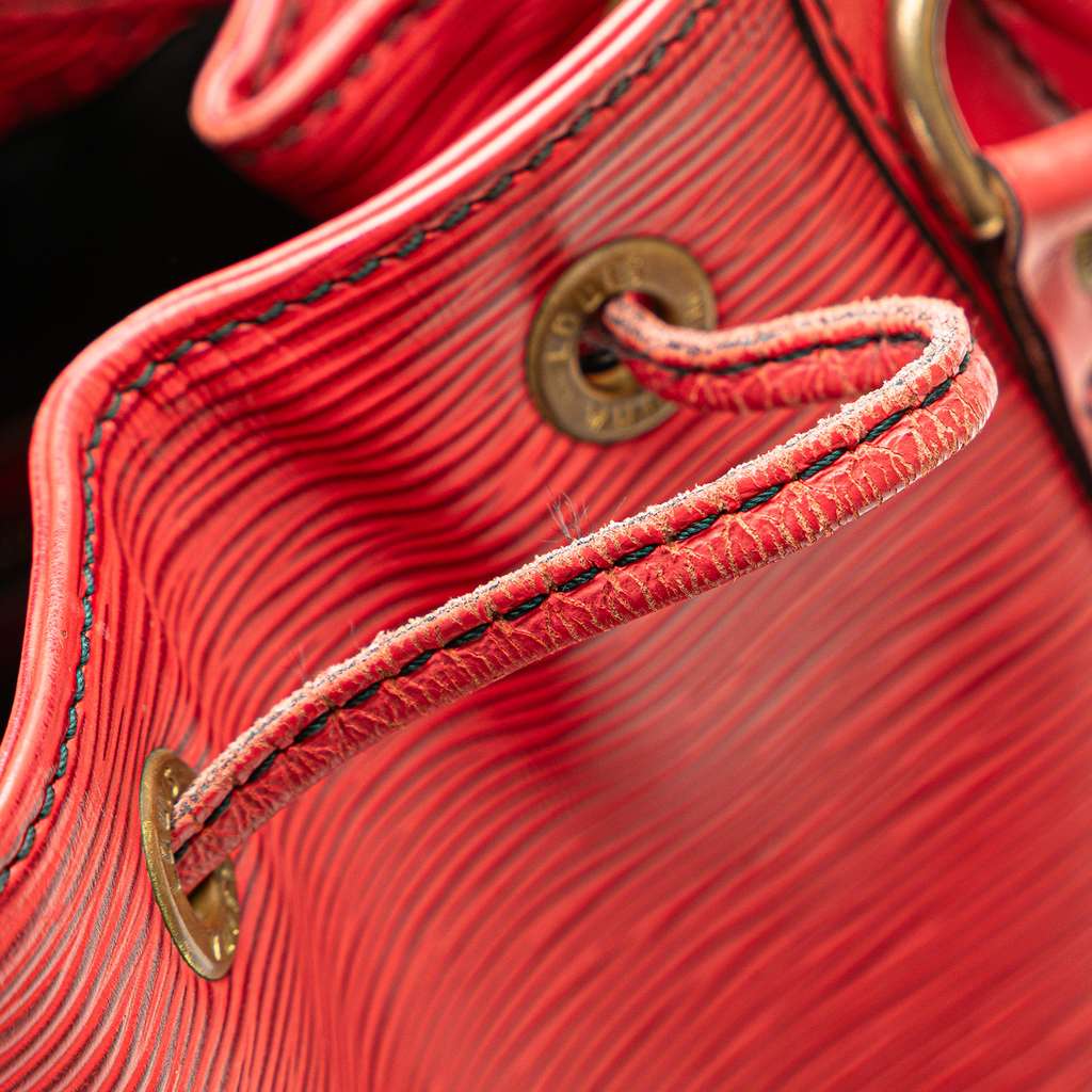 Louis Vuitton Epi Noe GM - Image 10