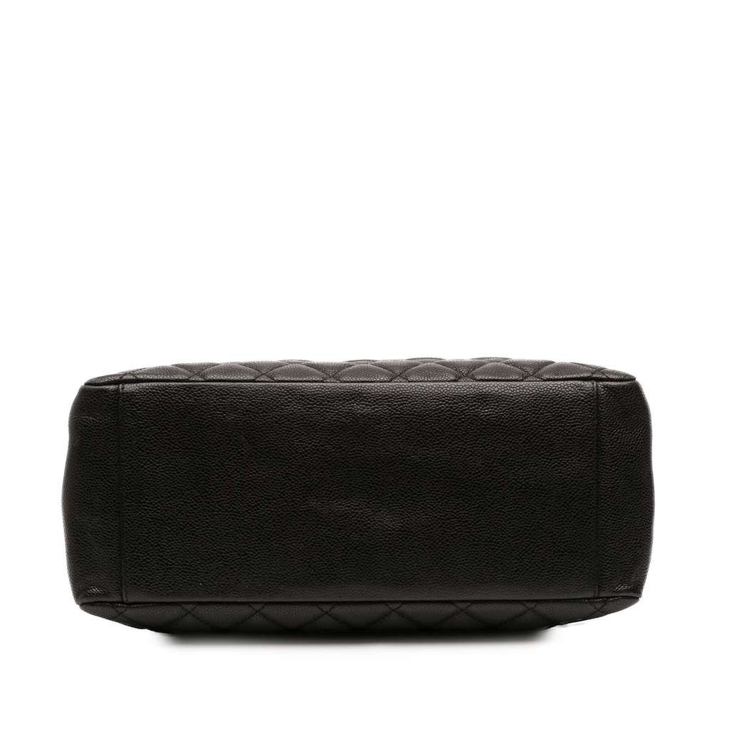 Chanel Caviar Grand Shopping Tote - Image 6