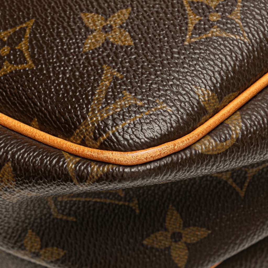 Louis Vuitton Monogram Reporter PM - Image 11