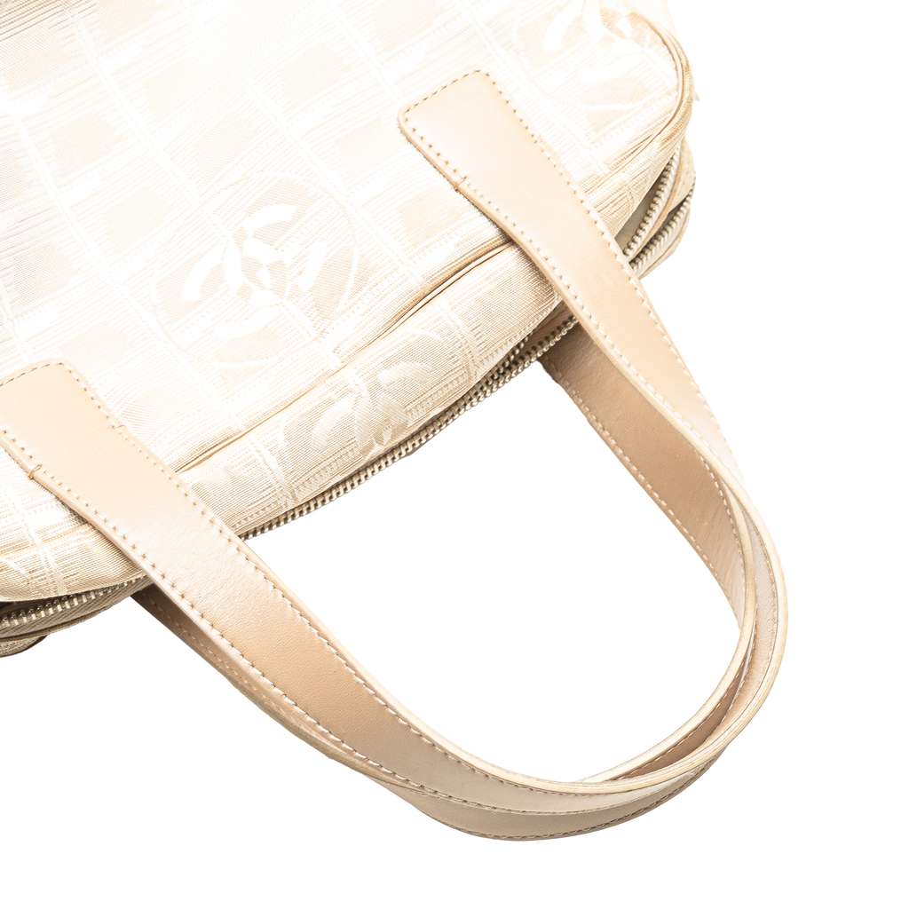 Chanel New Travel Line Nylon Satchel - Image 10