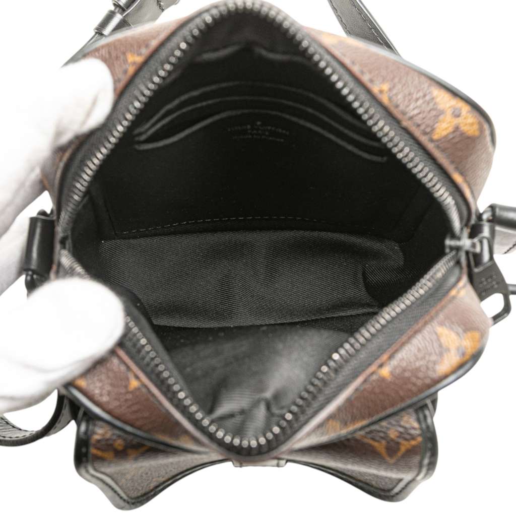 Louis Vuitton Monogram Macassar Christopher Wearable - 4