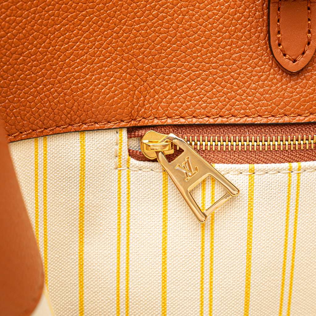 Louis Vuitton Monogram Giant Raffia OnTheGo GM - Detail 2