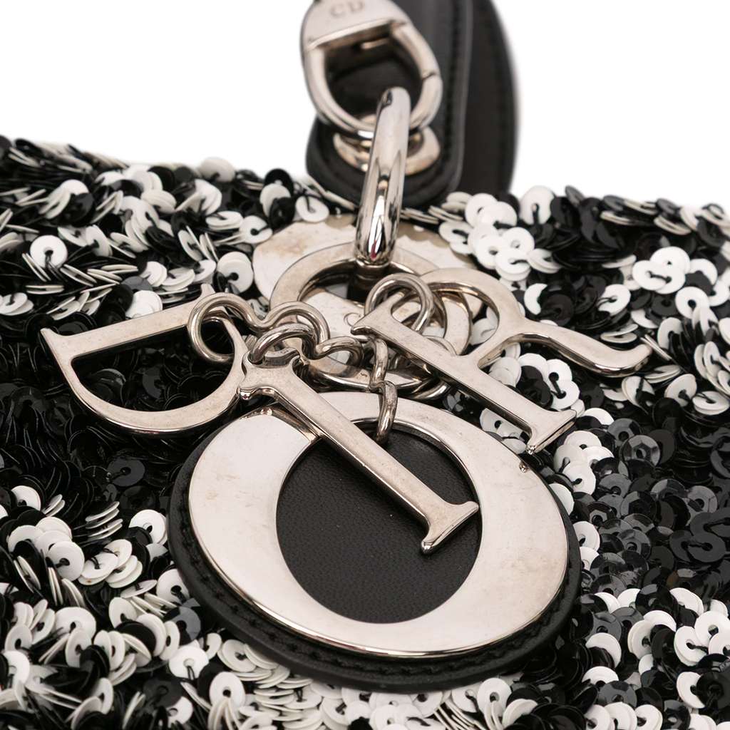 Dior Medium Lambskin Sequin Embellished Lady Dior - Detail 2