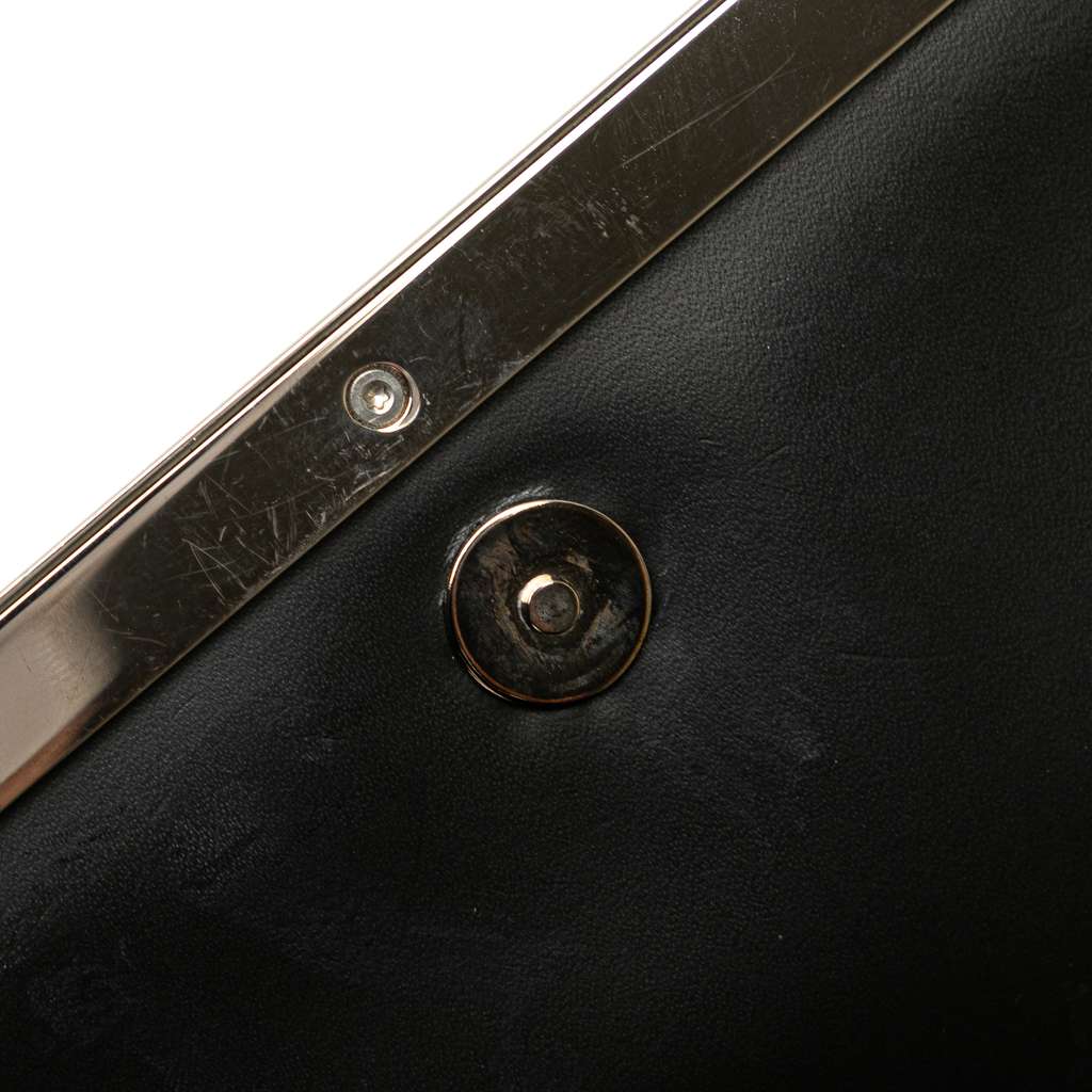 Louis Vuitton Epi Sevigne Clutch - Detail 2