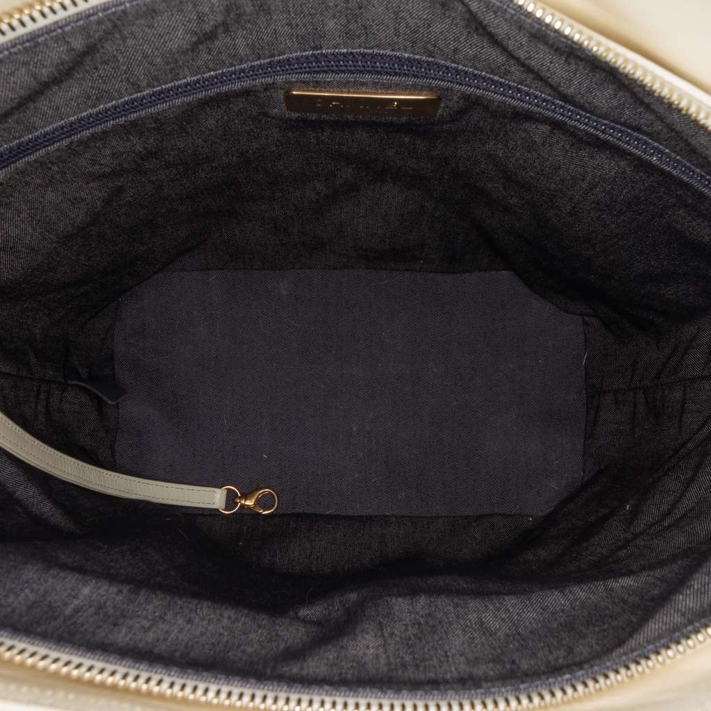 Chanel Crumpled Calfskin En Vogue Rope Satchel - 4