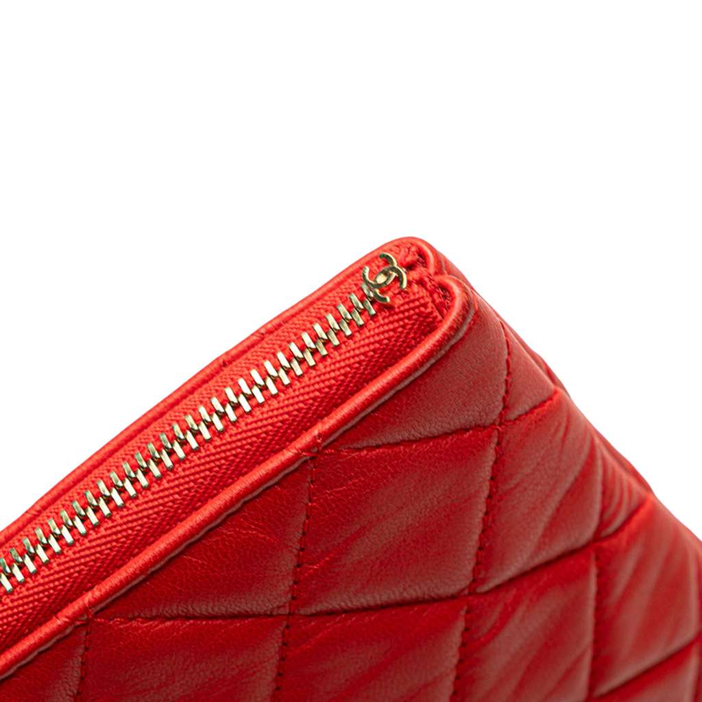 Chanel Large Quilted Lambskin O Case Clutch - Image 11