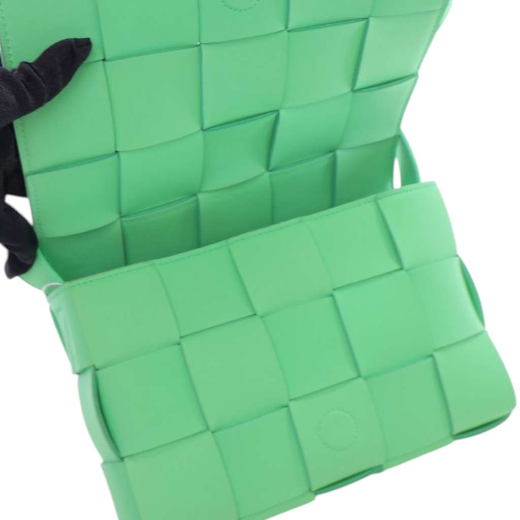 Bottega Veneta Nappa Intrecciato Cassette Crossbody - Detail 1