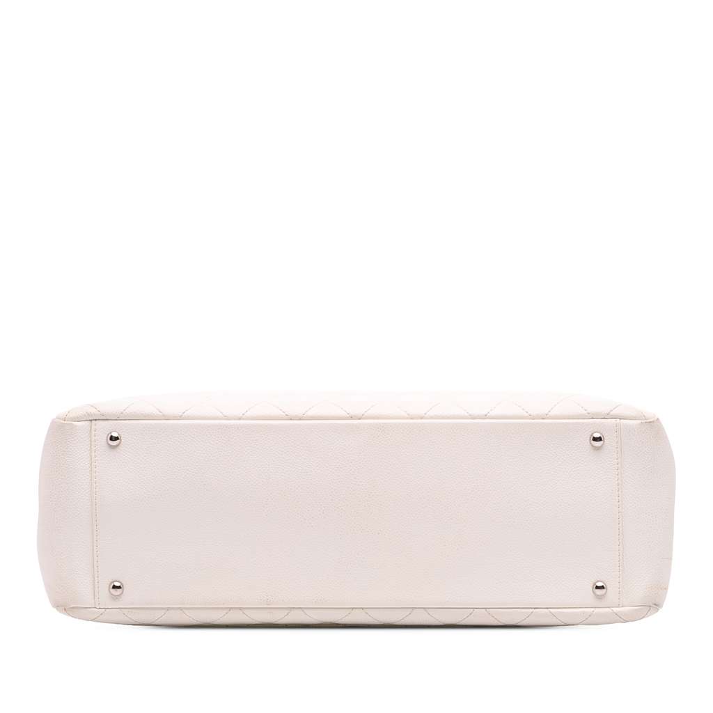 Chanel Caviar Grand Shopping Tote XL - Image 6