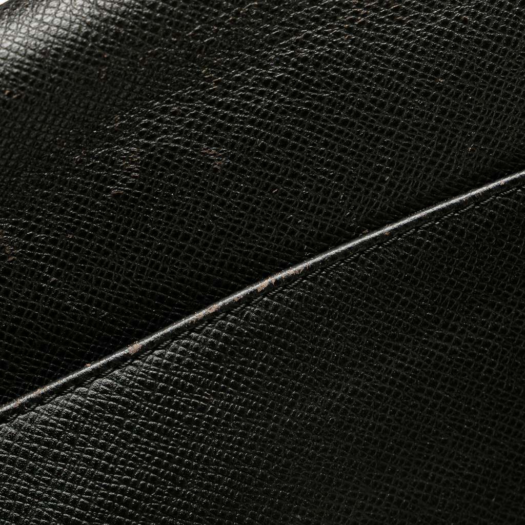 Louis Vuitton Taiga Andrei - Image 10