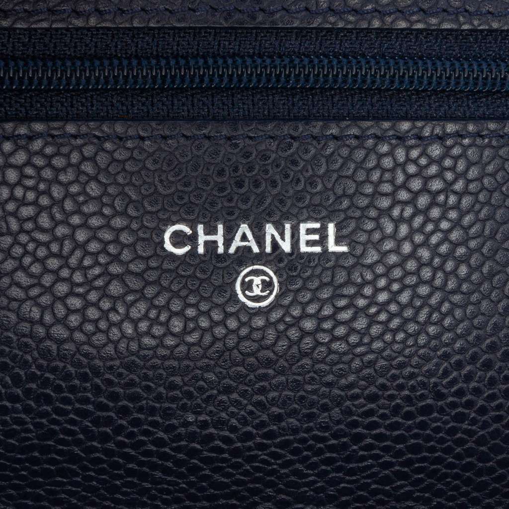 Chanel CC Quilted Caviar Wallet on Chain - Side view