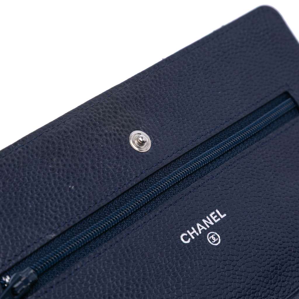 Chanel CC Quilted Caviar Wallet on Chain - Image 10