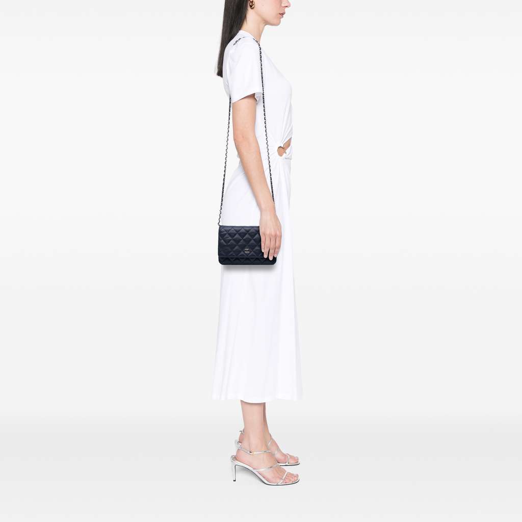 Chanel CC Quilted Caviar Wallet on Chain - Image 12