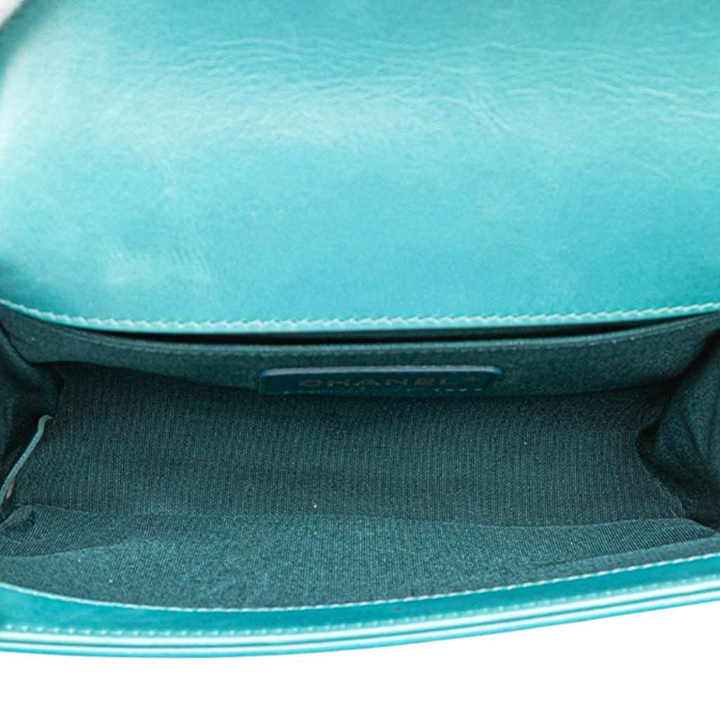 Chanel Small Shearling Boy Flap - 4