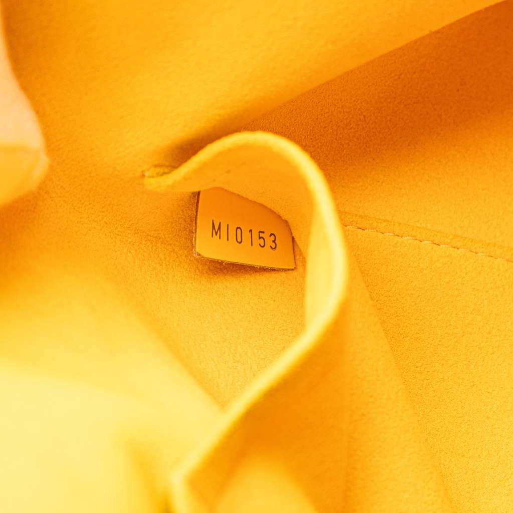 Louis Vuitton Epi Alma GM - Detail 1