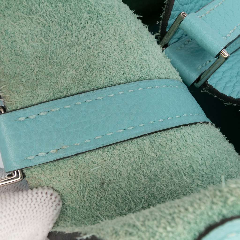 Hermès Clemence Picotin Lock 18 - Side view