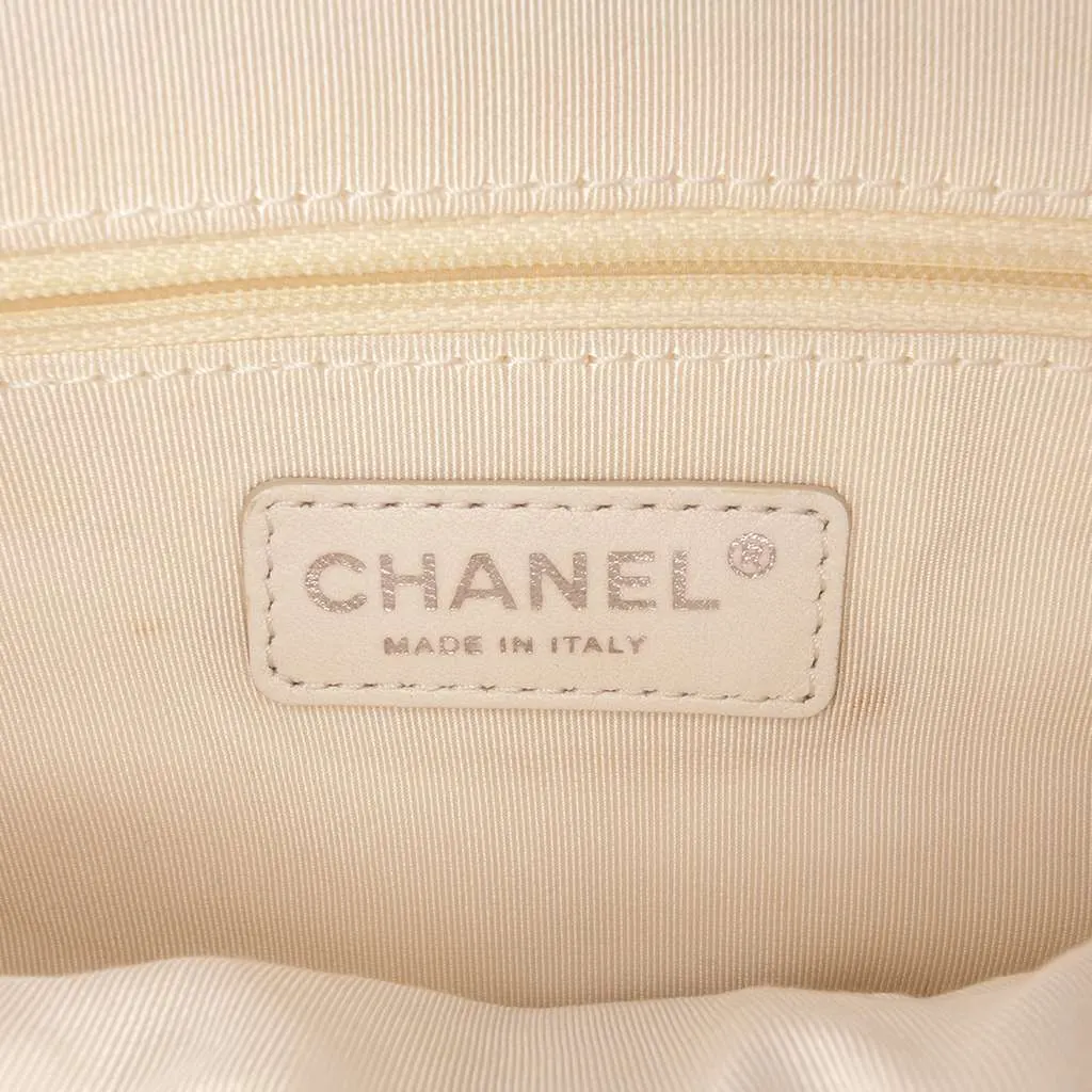 Chanel Neoprene Fancy Crochet Flap White Polyester Very good - Box View