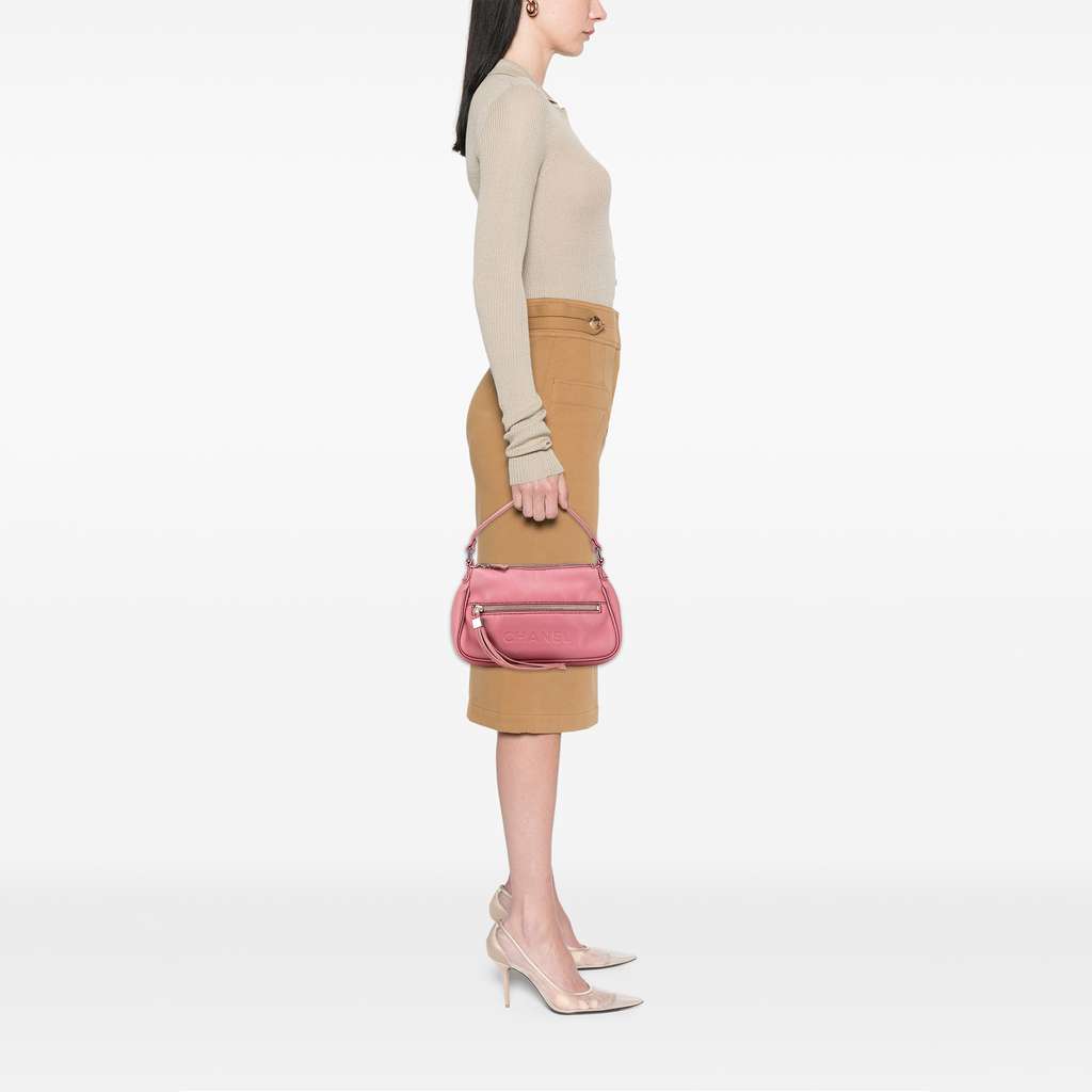 Chanel Calfskin LAX Front Pocket Shoulder Bag - Image 13