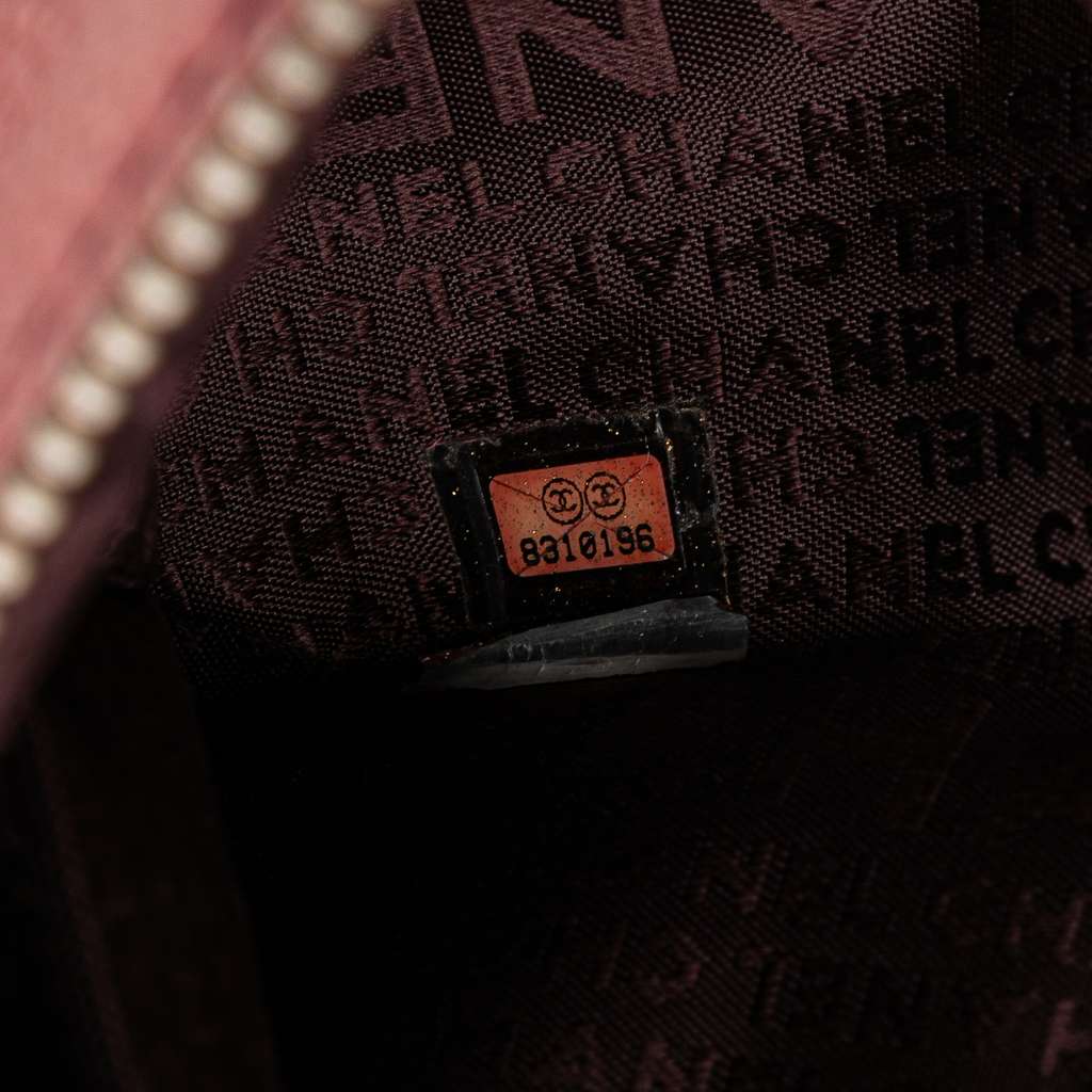 Chanel Calfskin LAX Front Pocket Shoulder Bag - Detail 2