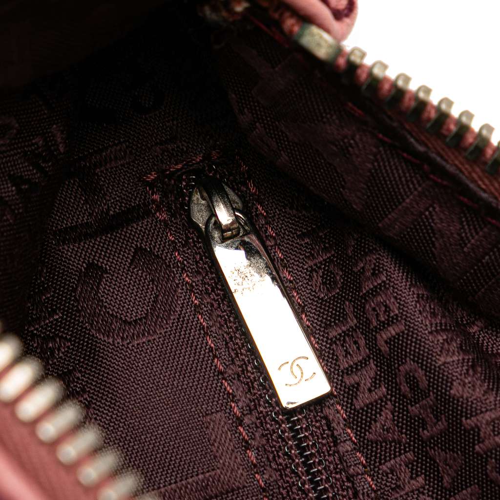 Chanel Calfskin LAX Front Pocket Shoulder Bag - Image 10